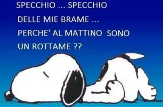 snoopy che dorme con frase divertente per il buongiorno